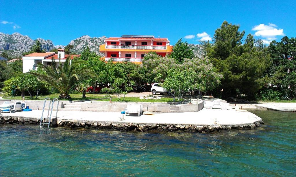 Pansion Kiko Hotel Starigrad Paklenica Exterior photo